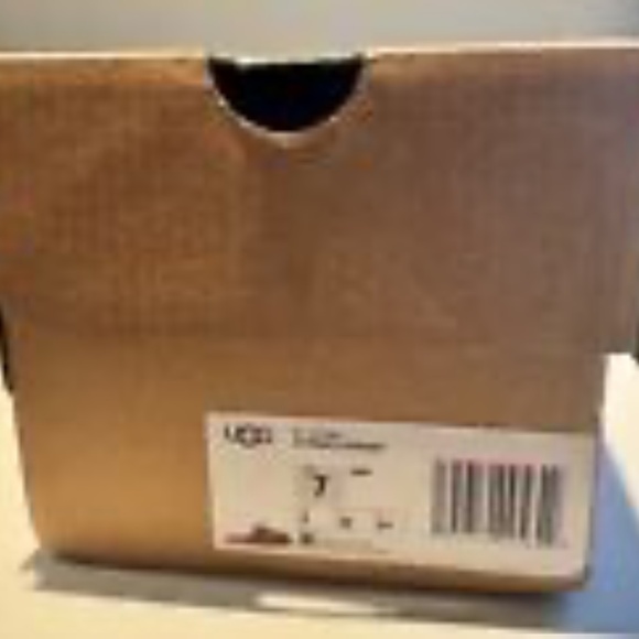 LEOPARD SLIPPERS-NEW PLUSH- UGG® AUSTRALIA- WOMEN PEARLE - Picture 2 of 2